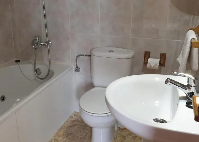 Guest house Vistamar 3*